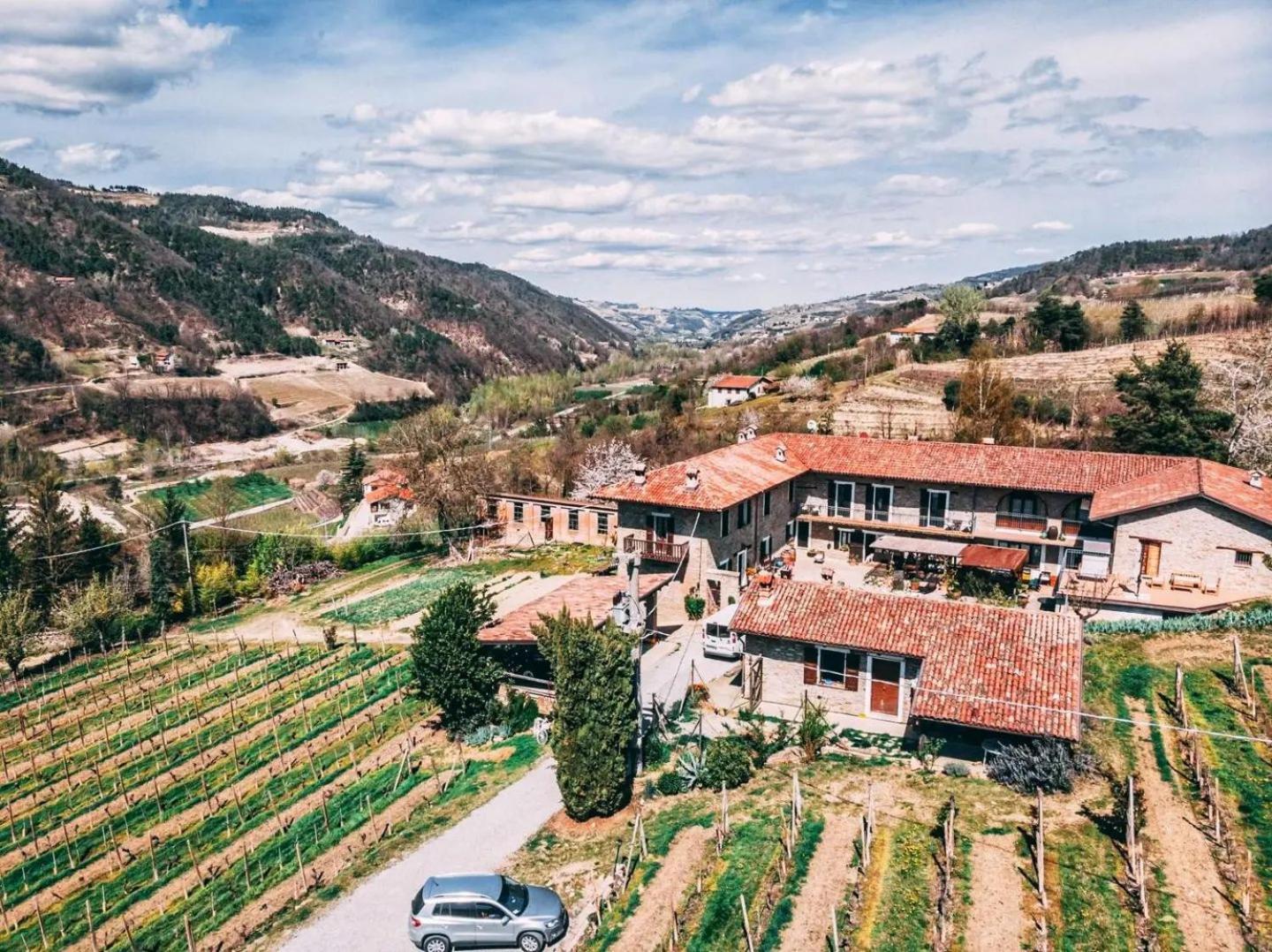 Agriturismo Tenuta San Giuseppe Cossano Belbo Bagian luar foto