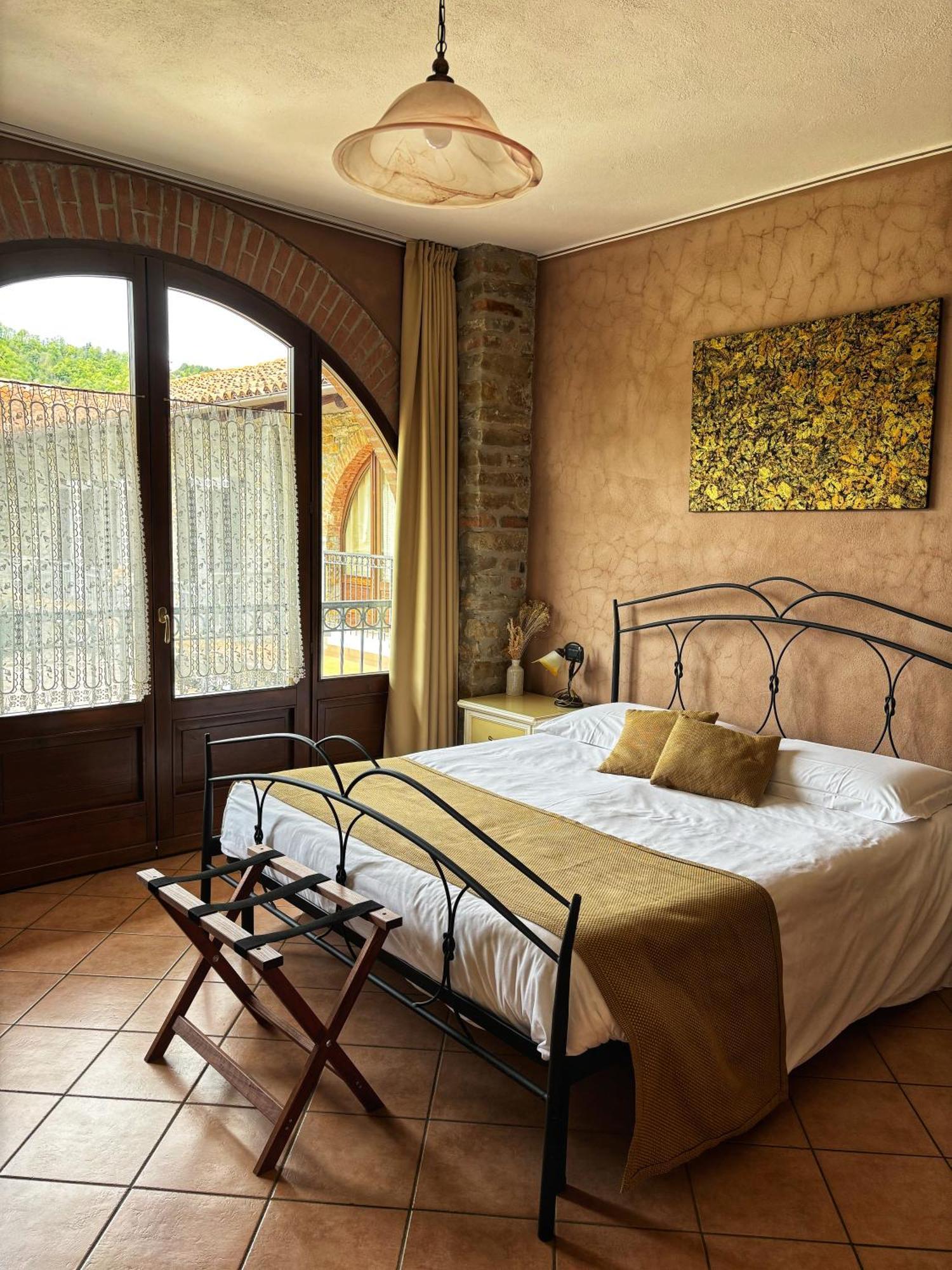 Agriturismo Tenuta San Giuseppe Cossano Belbo Bagian luar foto