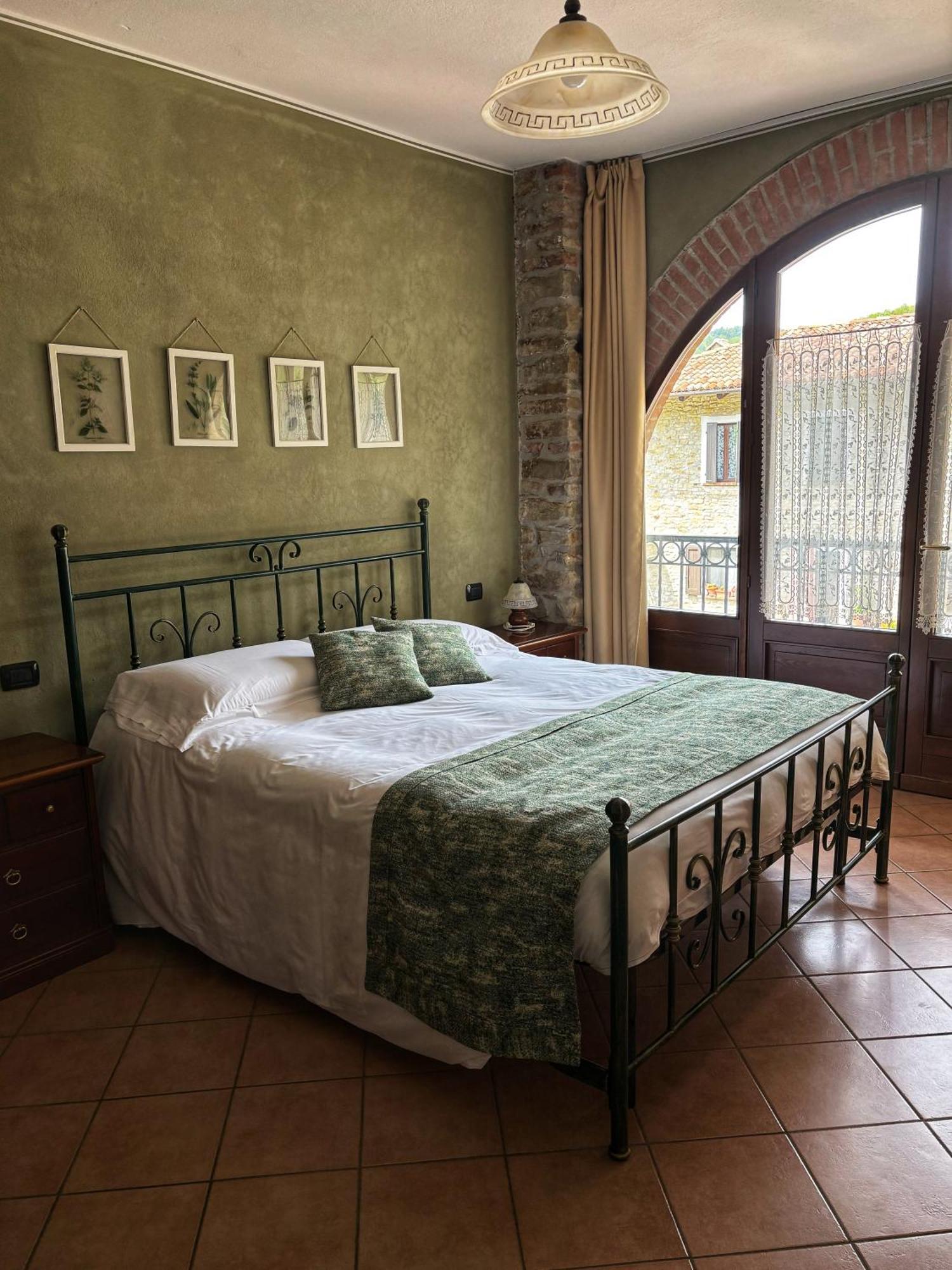 Agriturismo Tenuta San Giuseppe Cossano Belbo Bagian luar foto