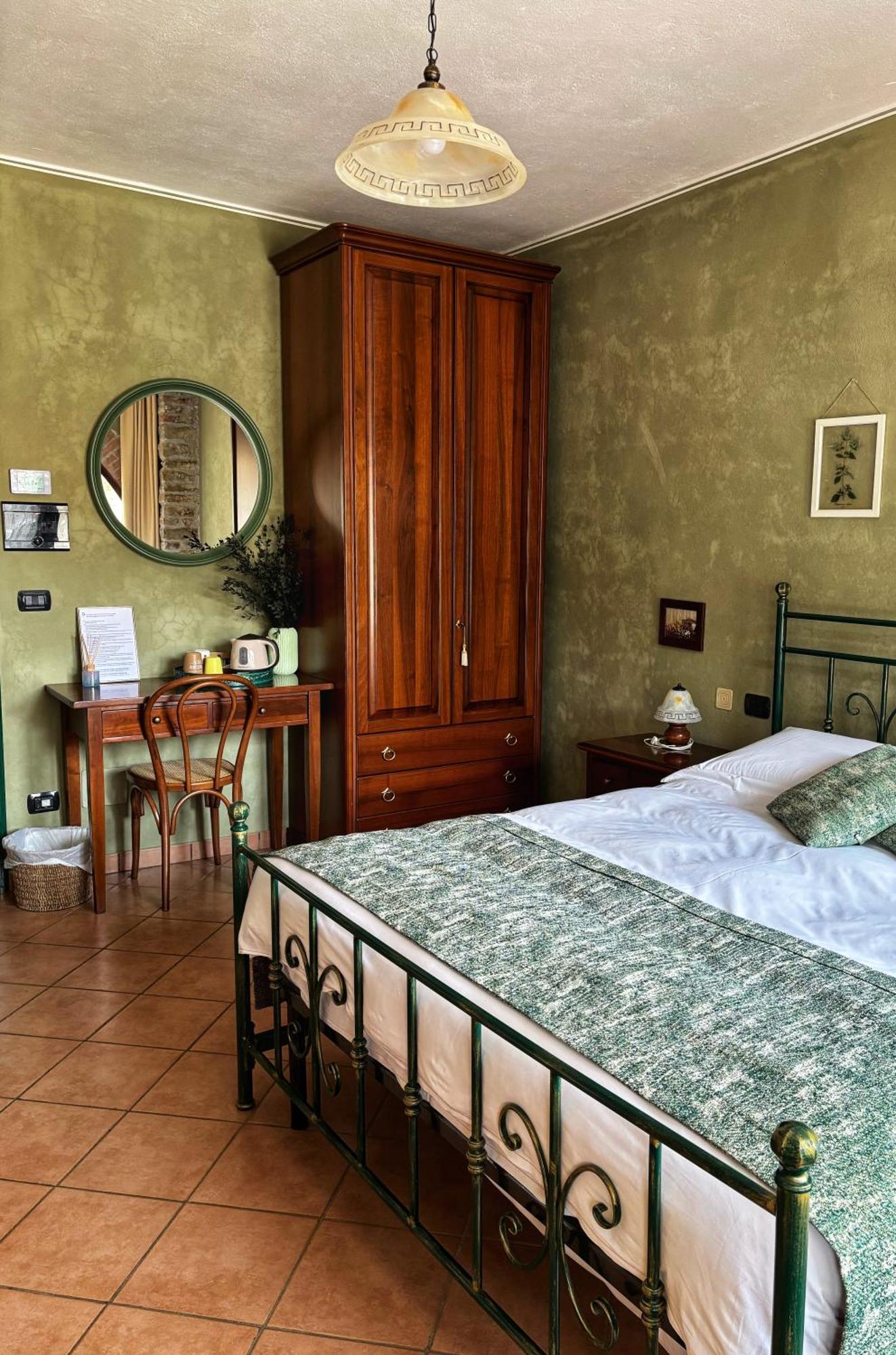 Agriturismo Tenuta San Giuseppe Cossano Belbo Bagian luar foto