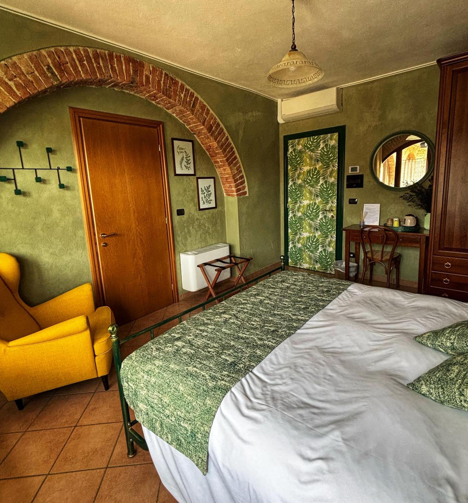Agriturismo Tenuta San Giuseppe Cossano Belbo Bagian luar foto